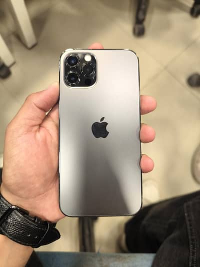 Apple iPhone 12 Pro