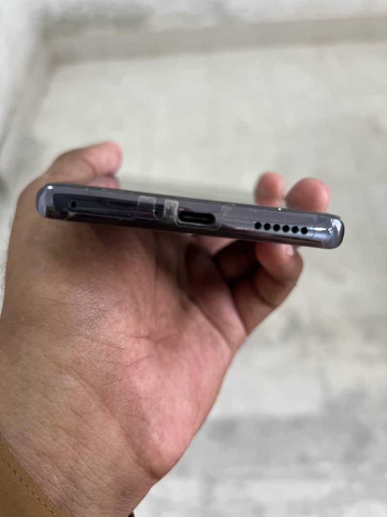 Tecno Spark 20 Pro Plus 2