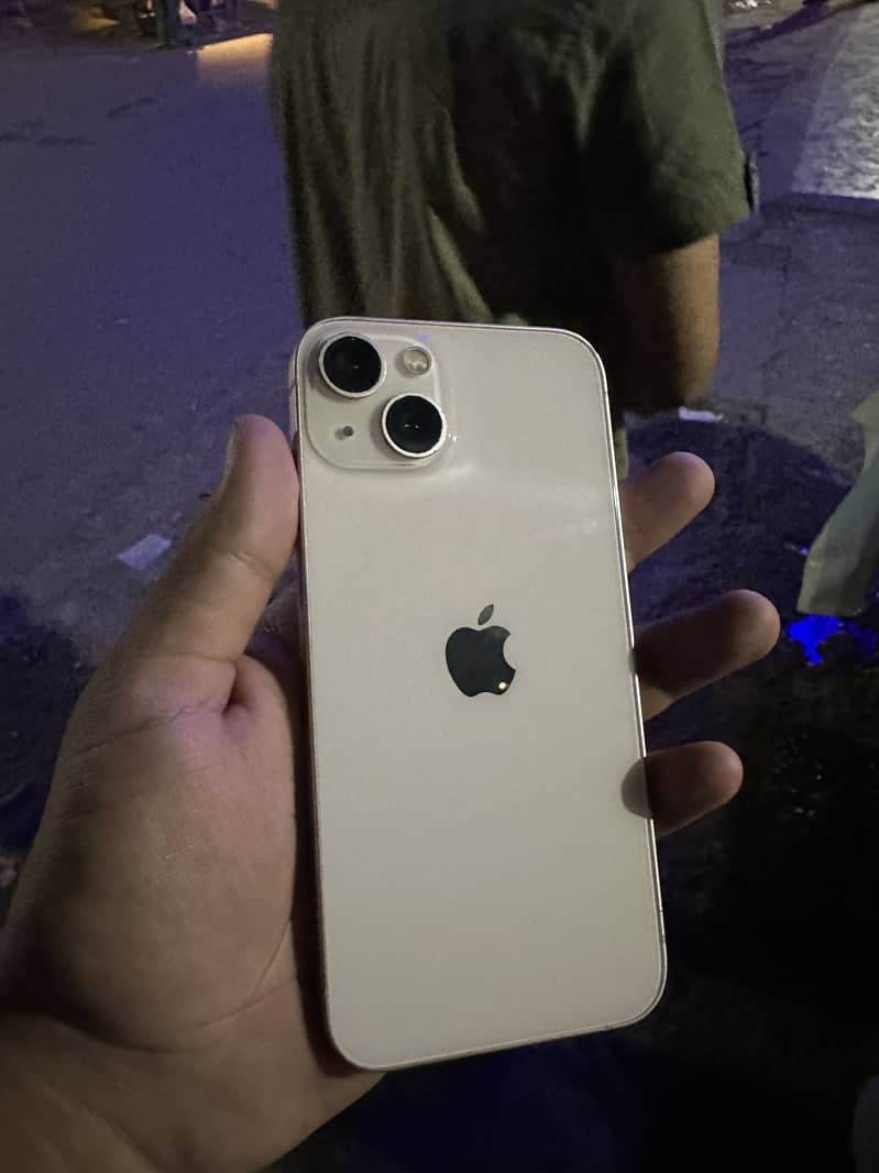 Apple iPhone 13 2