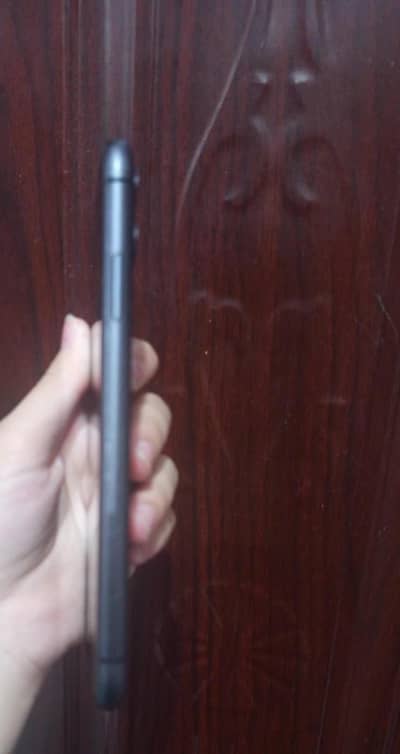 Apple iPhone 11 JV 10/9 condition