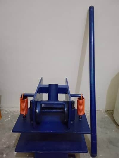 Shoes maker Machine