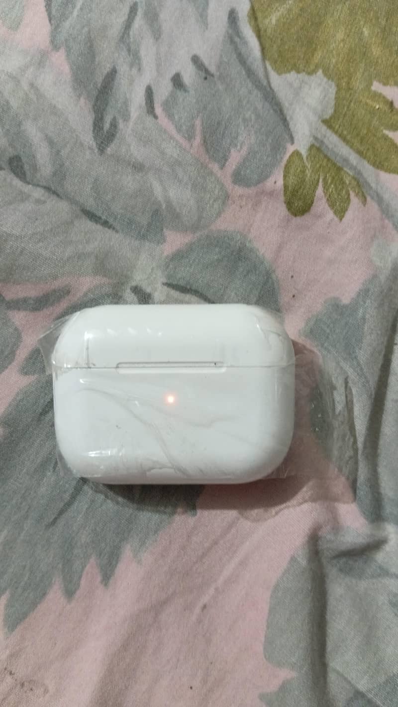 ear pods 1