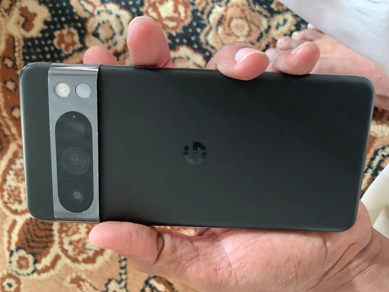 Google Pixel 8 Pro 0