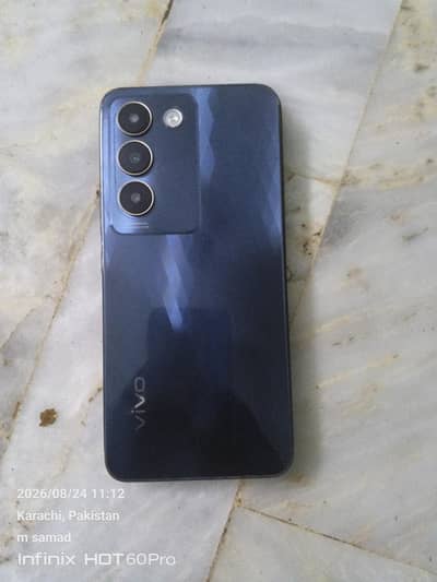 Vivo Y100