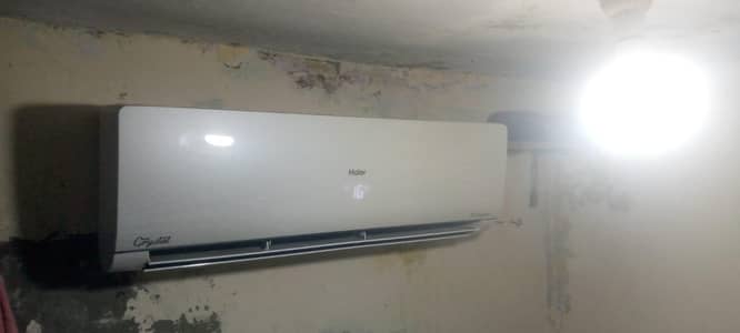 Haier inverter AC in perfect running condition