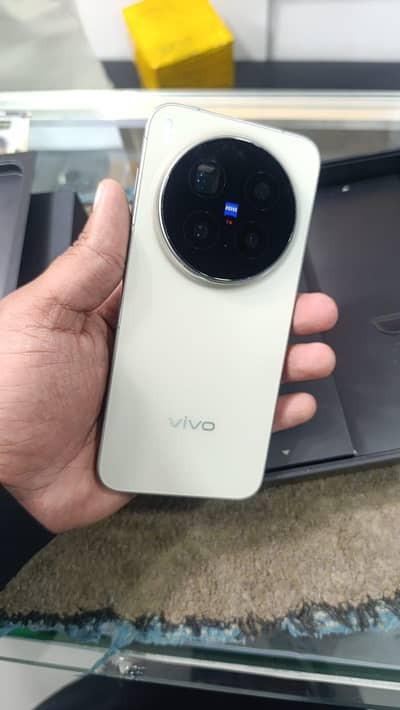 Vivo X300 Pro