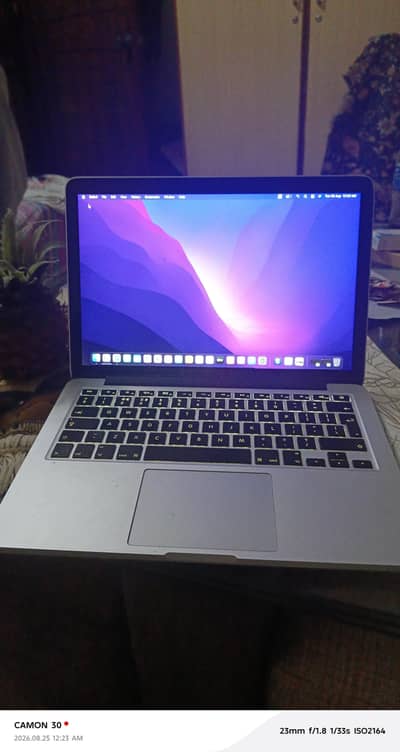 Mac book pro A1502