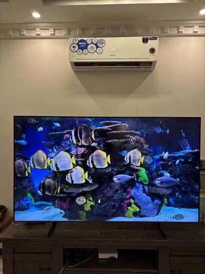 Samsung 85 inch Crystal UHD TV
