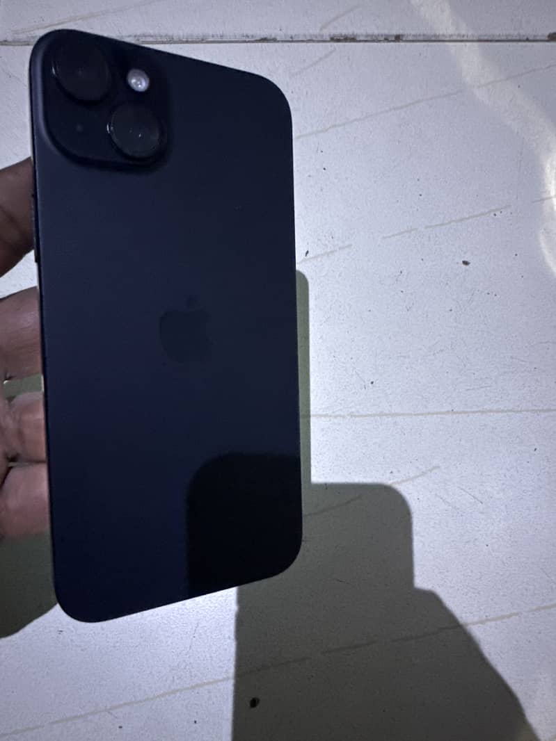 Apple iPhone 15 plus 1