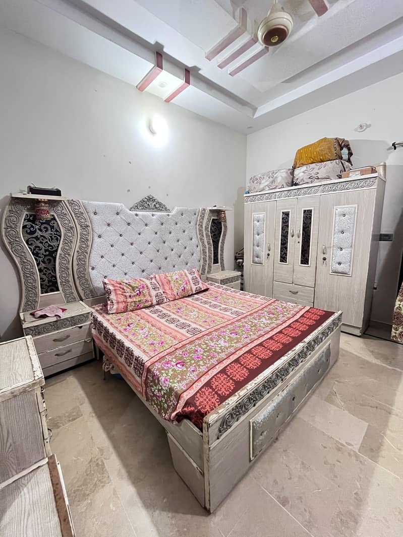 Bedroom Set 0