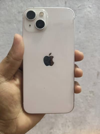 Apple iPhone 13