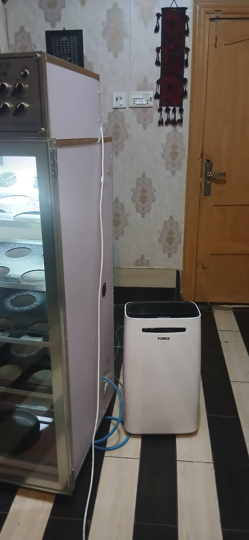 Incubator 1