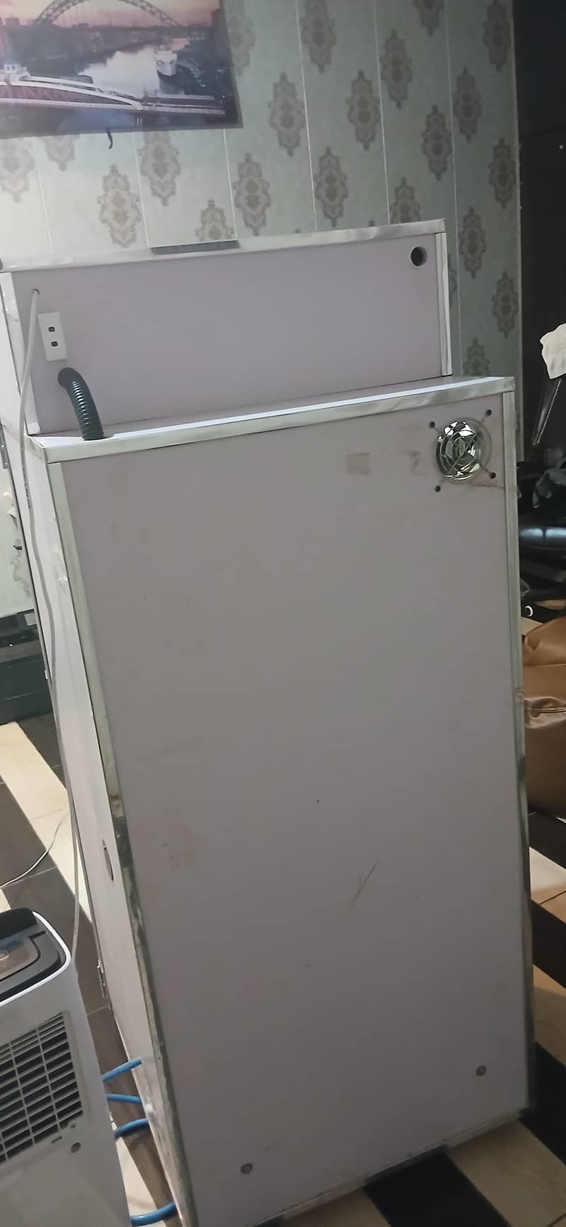 Incubator 2