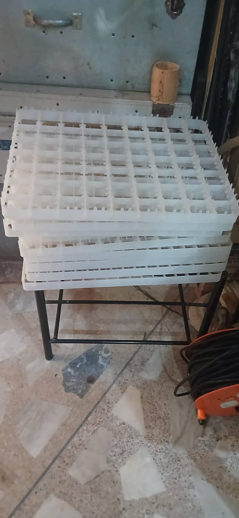 Incubator 9