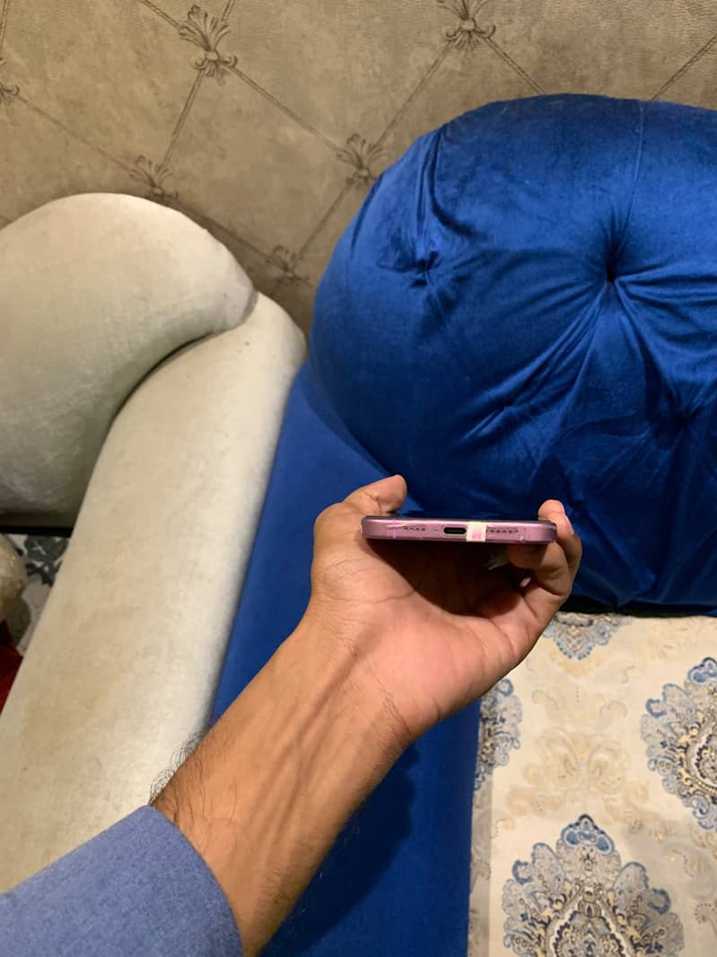 Apple iPhone 16 Plus 5