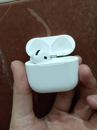 Apple Airpods 4 (ANC)