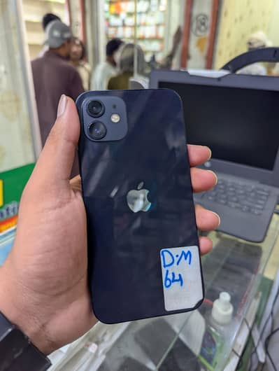 Apple iPhone 12
