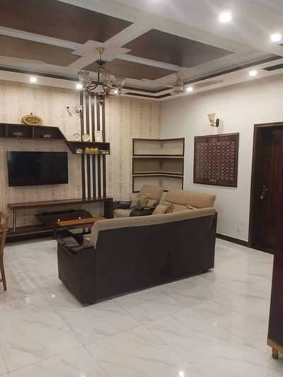 15 MARLA LOWER LOCK UPPER PORTION AVAILABLE FOR RENT IN NASHEMAN IQBAL PHASE 1