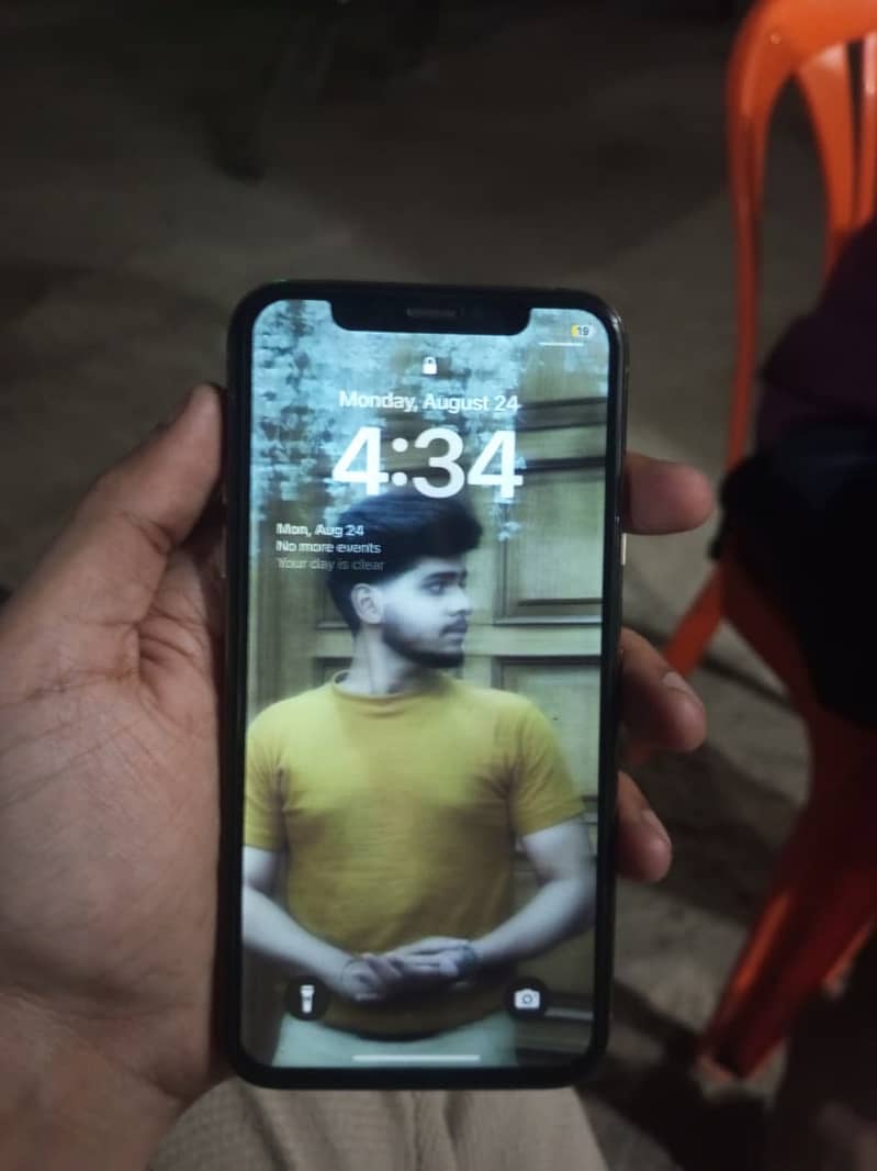 Apple iPhone XS 2