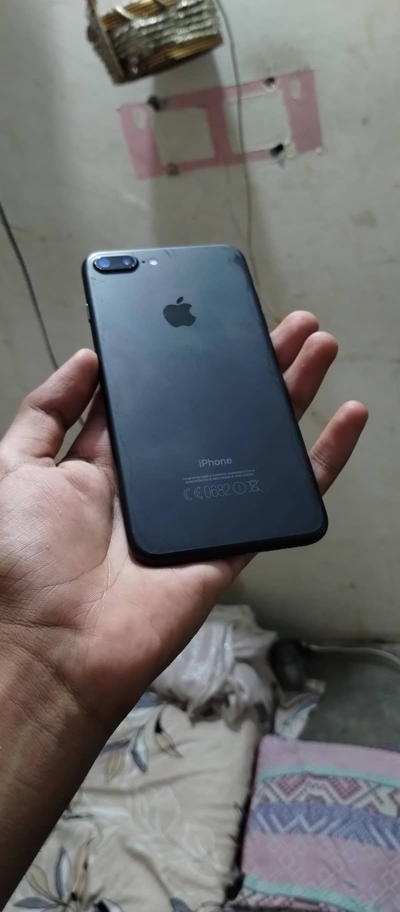Apple iPhone 7 Plus 5