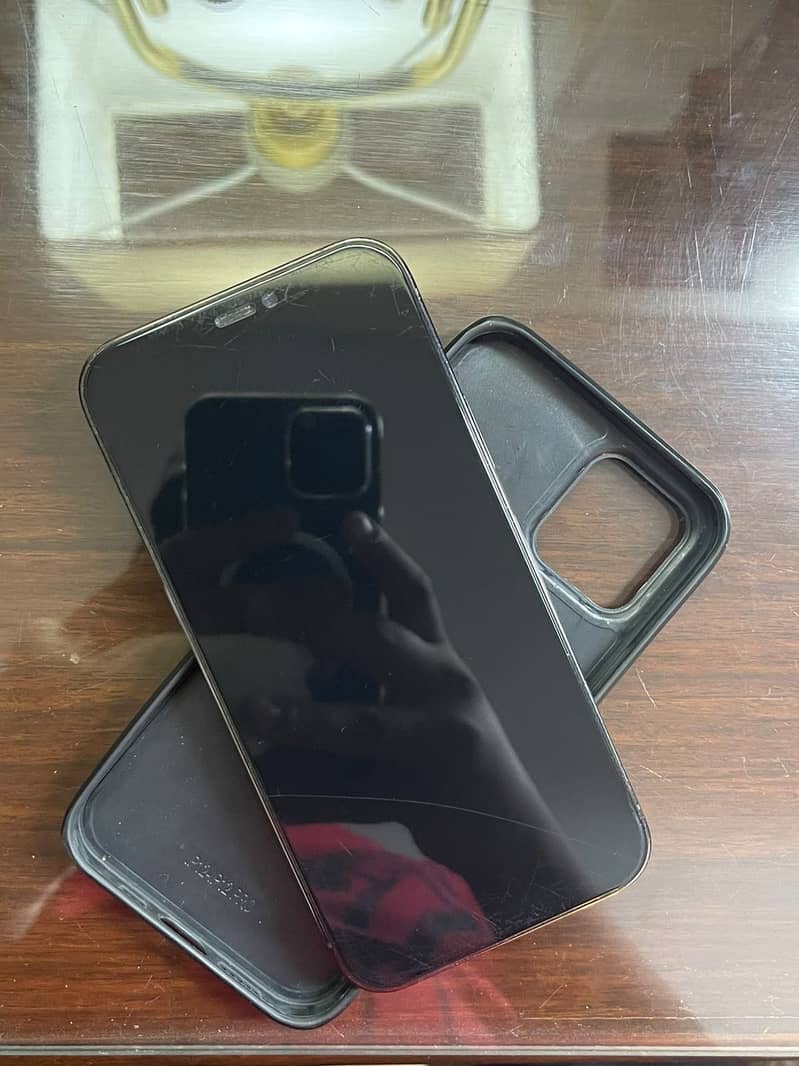 Apple iPhone 12 Pro 3