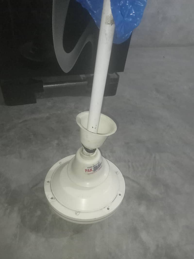 Ceiling fan 4