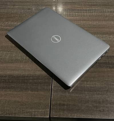 Dell latitude 5420 i5 11 G7 Strong Performance Slim, metallic Body