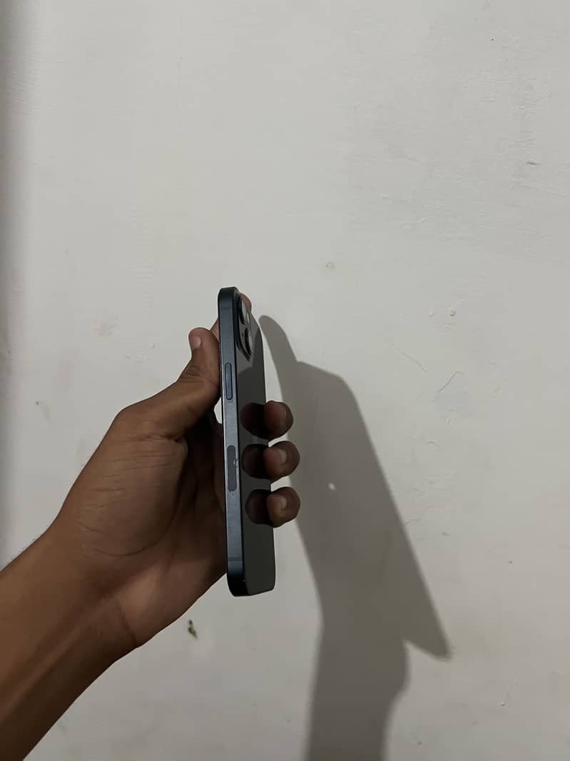 iPhone 13 waterpack 4