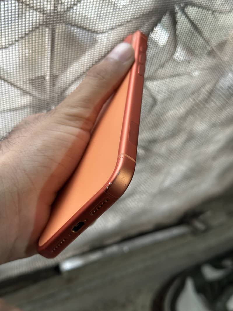 Apple iPhone 17 Pro Max 1