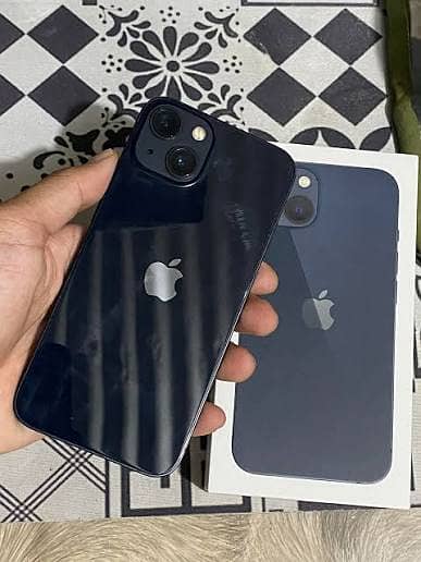 Apple iPhone 13 0