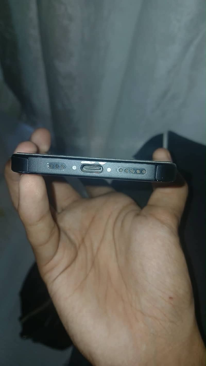 Apple iPhone 15 jv 3