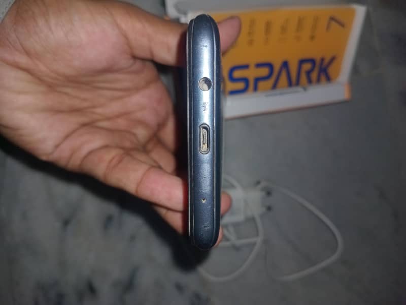 Tecno Spark 7 3
