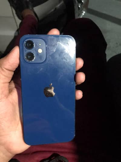 Apple iPhone 12