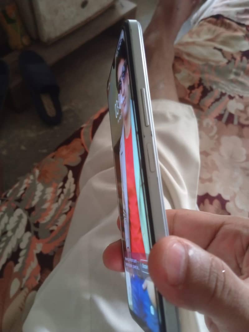 Infinix Note 12 2