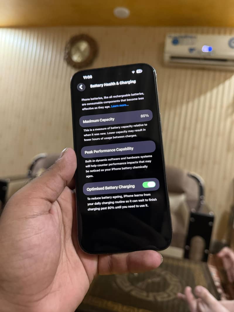 Apple iPhone 14 Pro Max 8