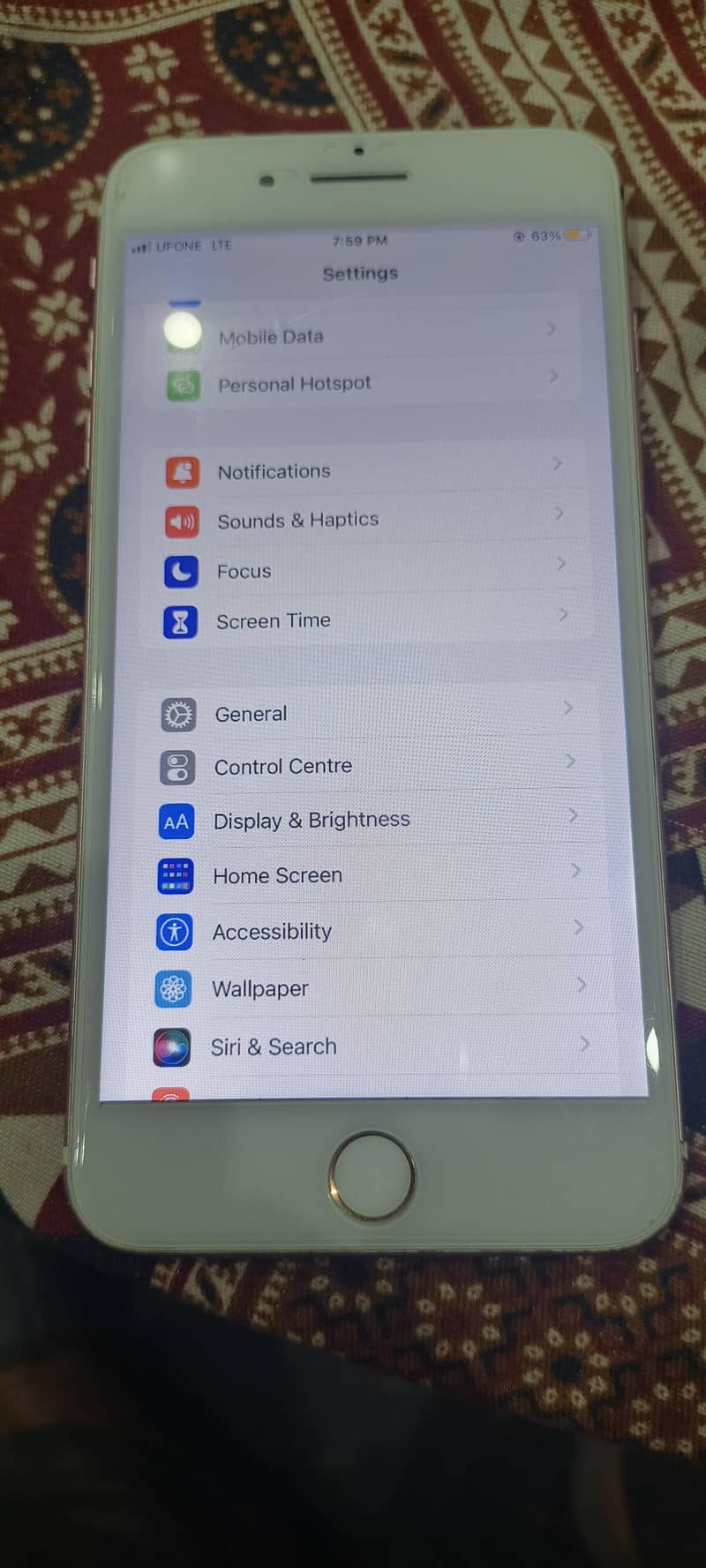 Apple iPhone 7 Plus 2