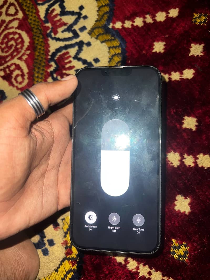 Apple iPhone 13 Pro Max 4