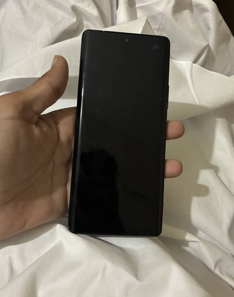 Infinix Note 40 Pro 1