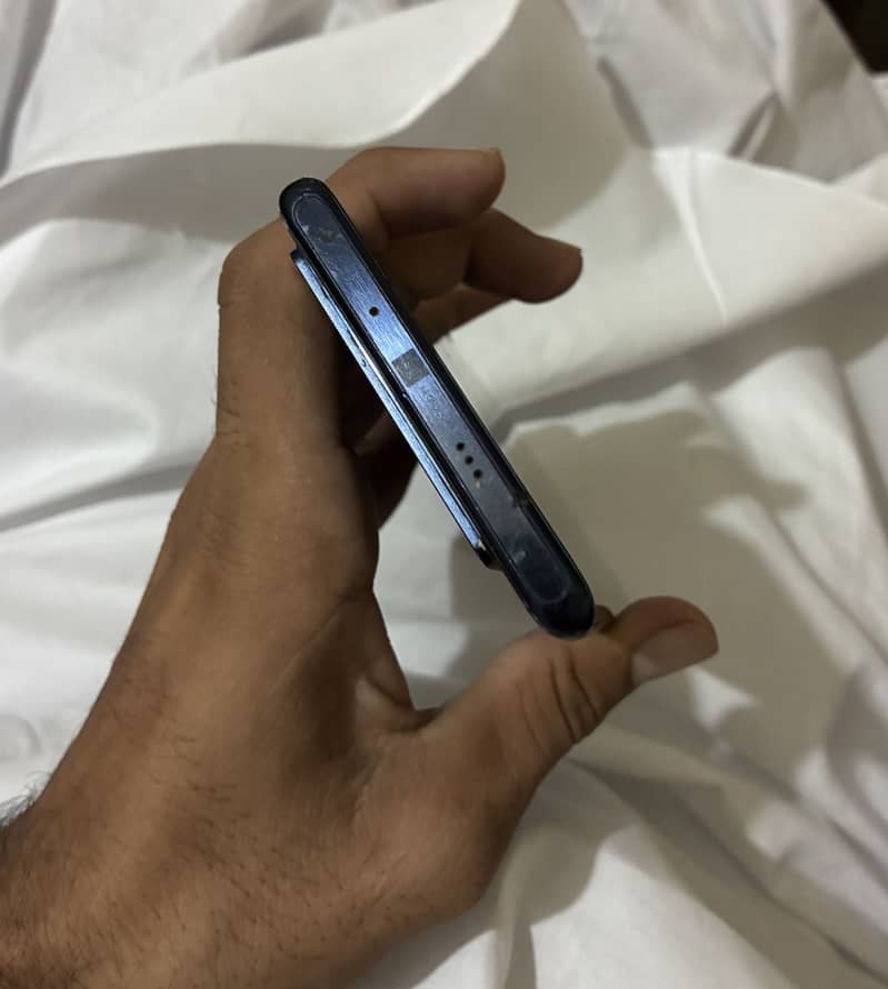 Infinix Note 40 Pro 3