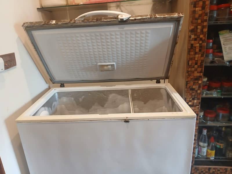 dawlance deepfreezer 3