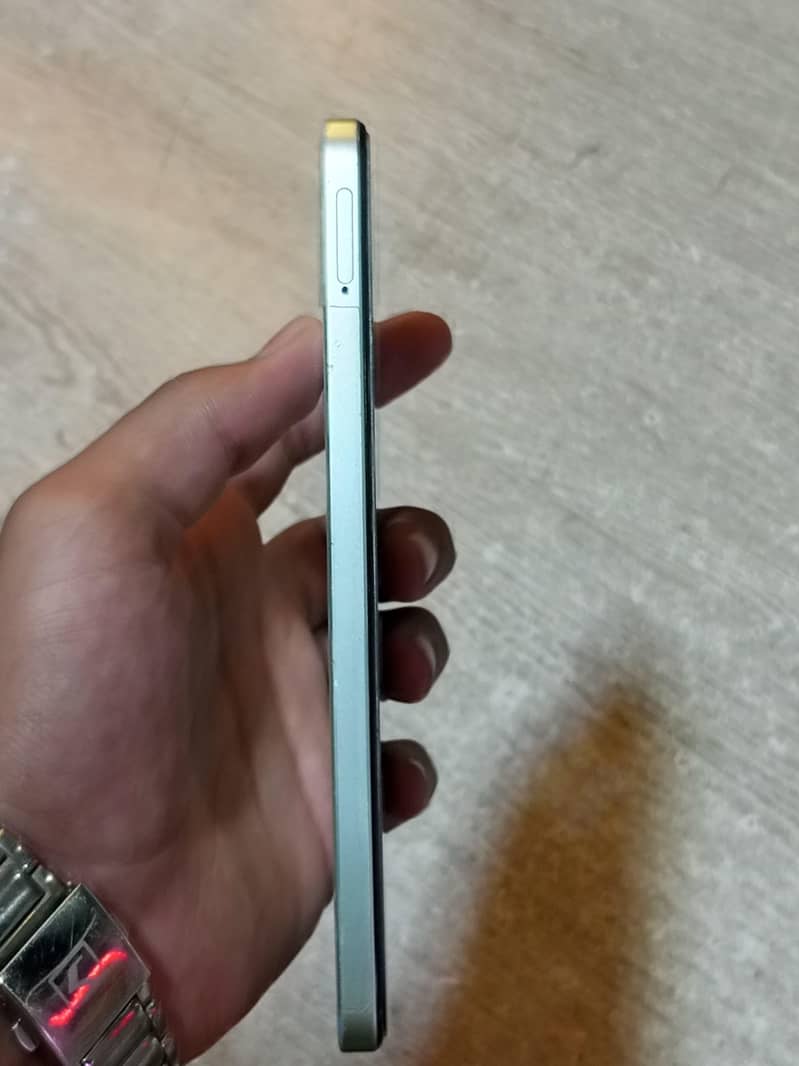 Realme Note 60x 3