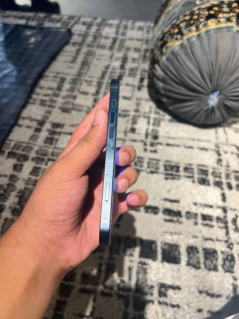 Iphone 13 2