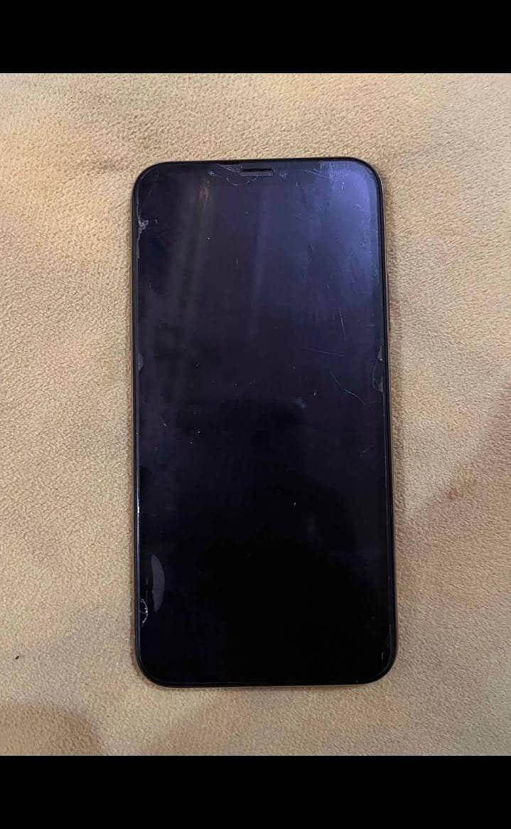 iPhone xs 3