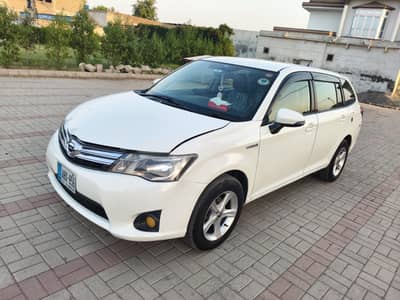 Toyota Fielder 2014/2017