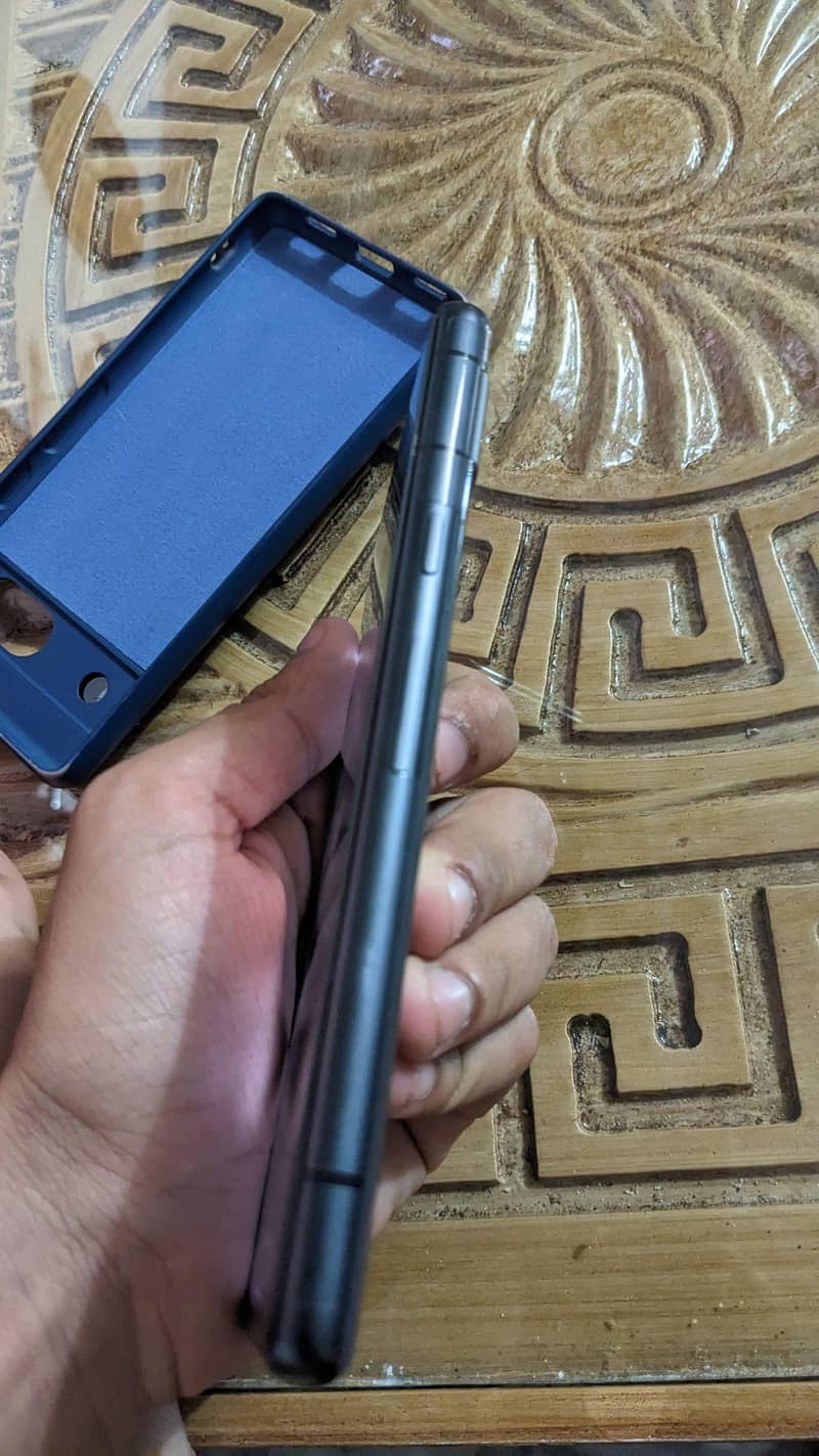 Google Pixel 7A 4