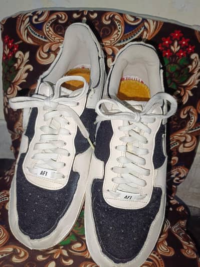 Nike air ( Jordan) white and black shoe's