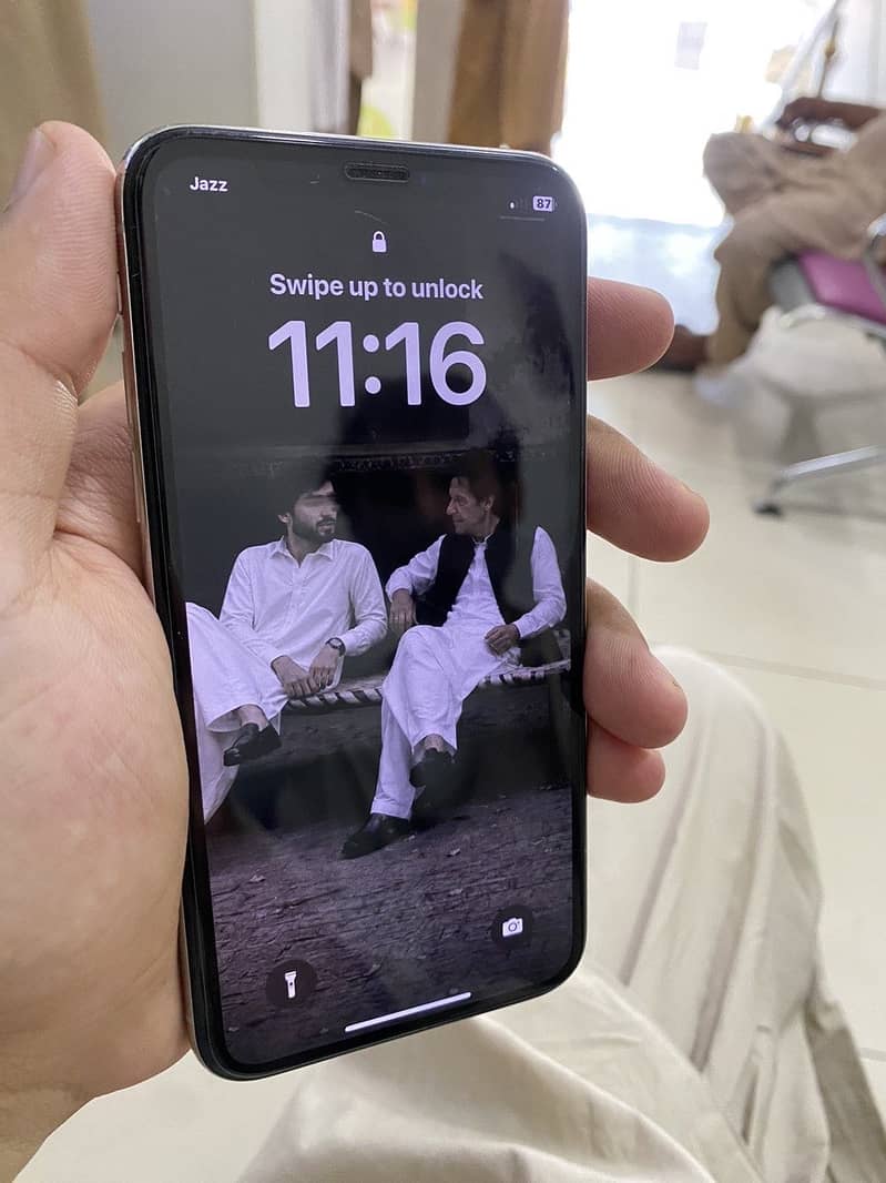 Apple iPhone X 2