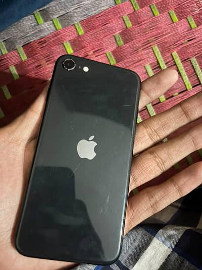 Apple iPhone SE