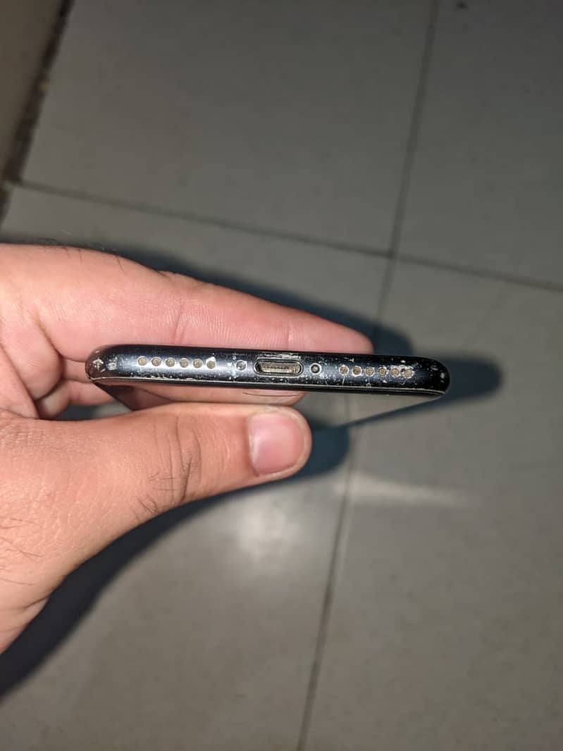 Apple iPhone 7 5
