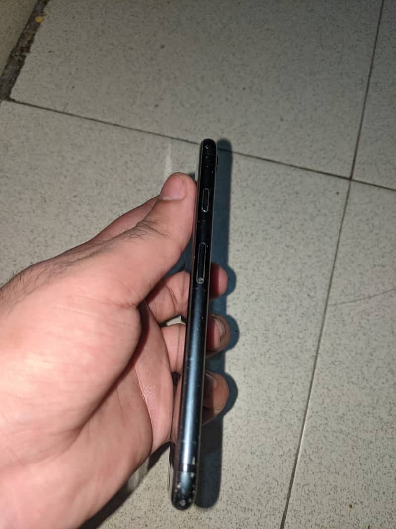 Apple iPhone 7 9